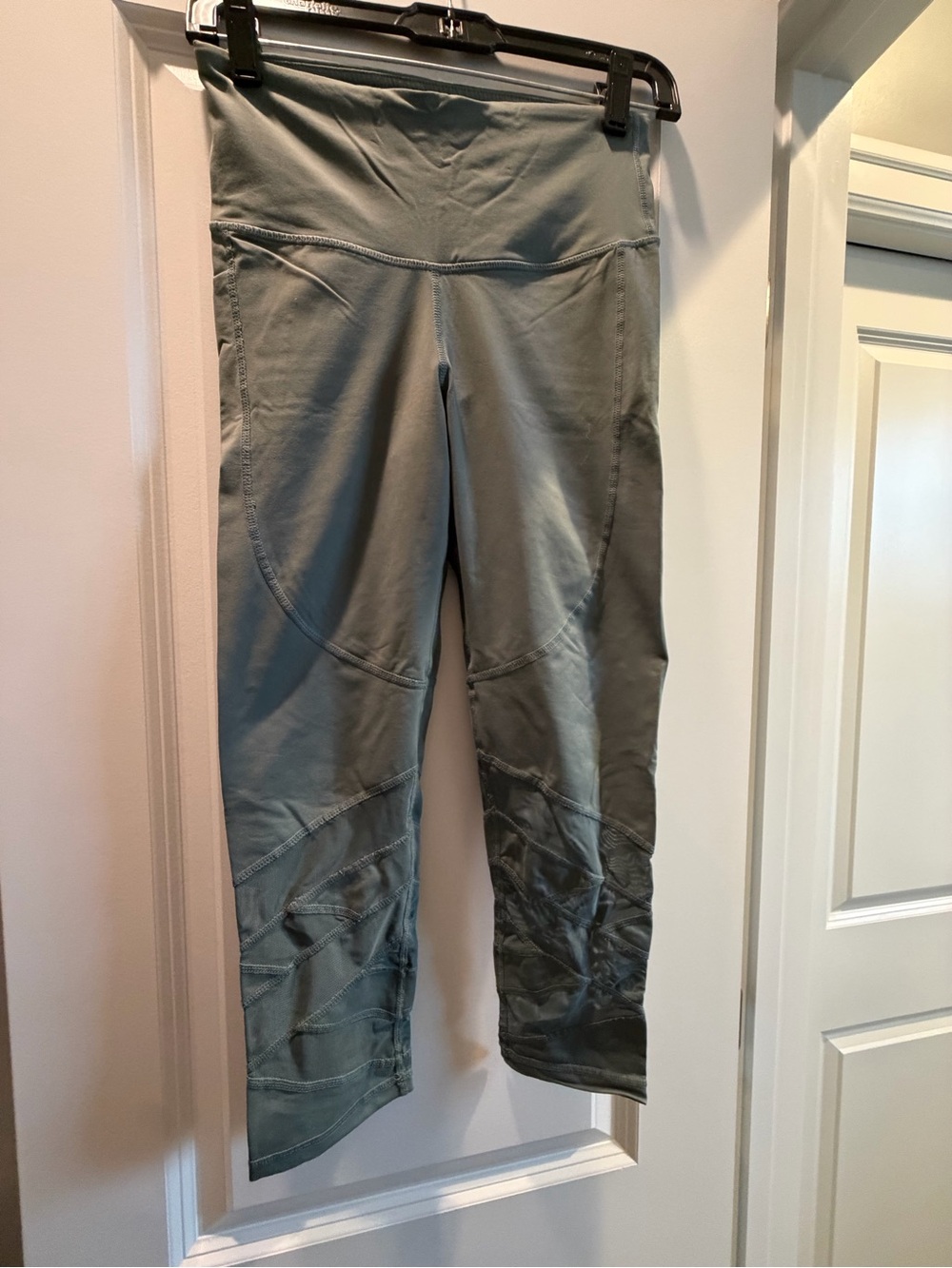 Mango Olive Gray Capri Leggings with Stitch Paneling